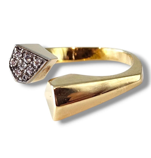 18 kt. Yellow gold, 18K Gold Ring with Diamonds - 0.10ct. tw