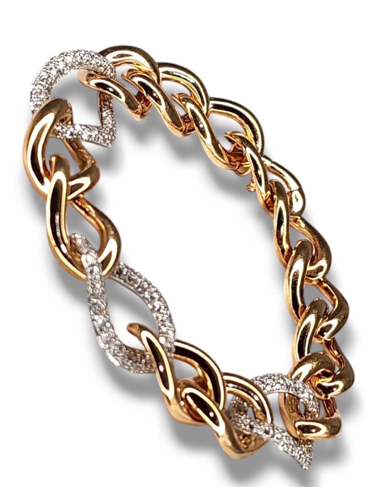 Beautiful 18k Gold & Diamond Bracelet. 1.50 Carats