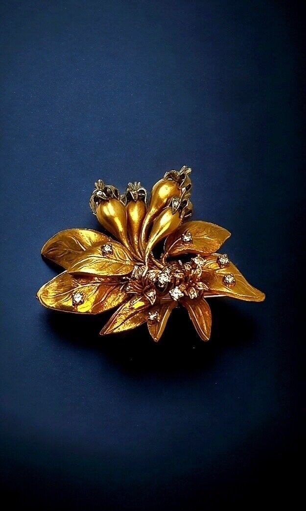 Amazing Vintage 18k Gold and Diamond Brooch