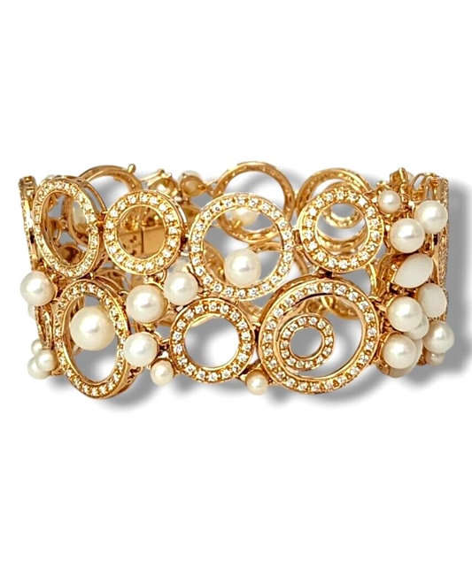 18K Gold & Diamond Link Broad Bracelet 3.80 ct Diamonds