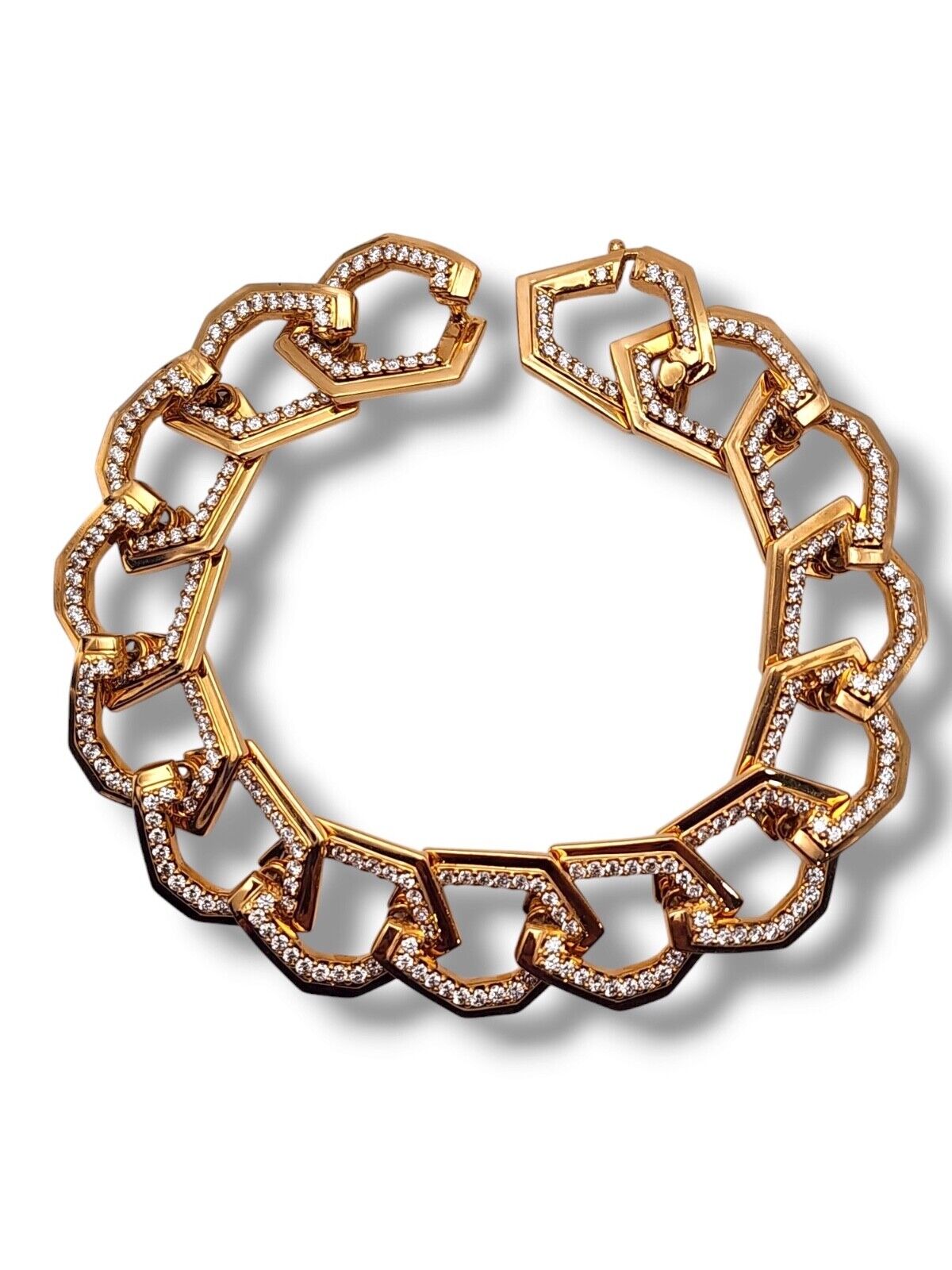 Beautiful 18k Gold and Natural Diamond Bracelet 3.54 Carats