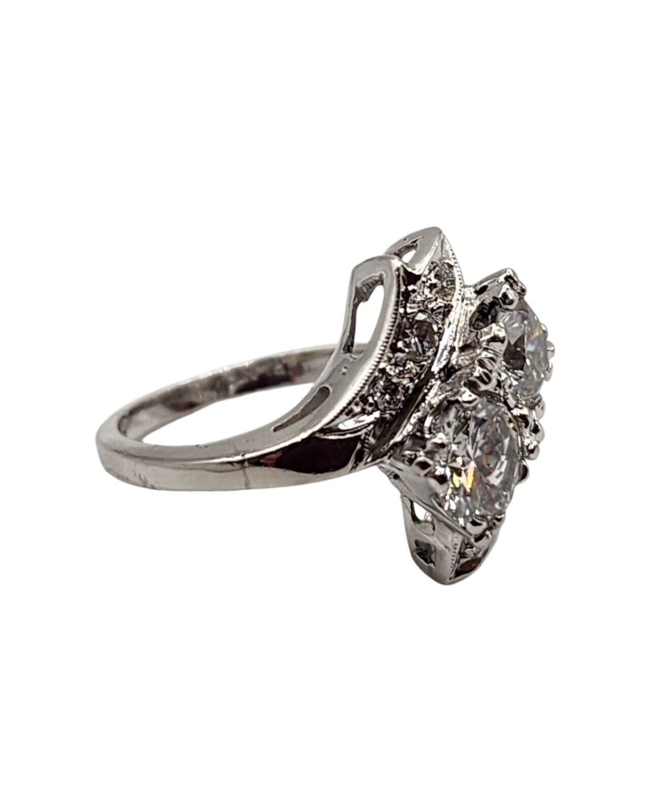 Gorgeous Art Deco Platinum and Diamond Women's Ring  1.80 Carats, Comes with CoA