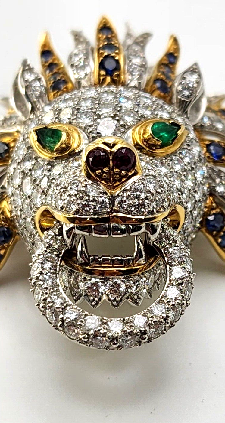 Stunning 18k Gold & Diamond Lion Pendant 10.0 Carats