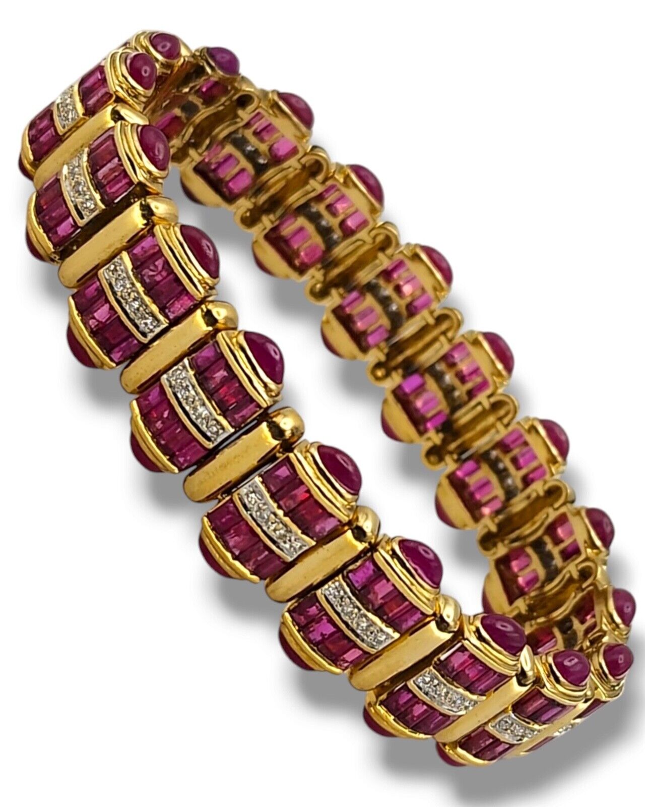 Amazing Vintage 18K Gold Bracelet with Diamonds and Rubies 17.0 Carats