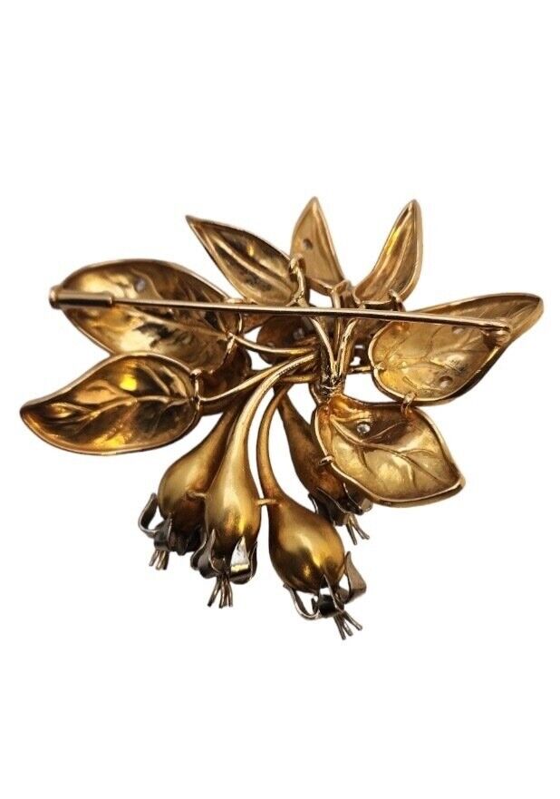 Amazing Vintage 18k Gold and Diamond Brooch