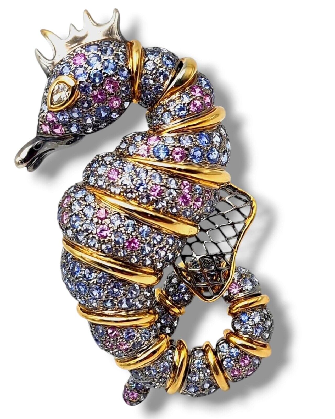 Amazing Large 18k Gold & Sapphire Seahorse Rare  Brooch 47 Grams , 30.0Ct