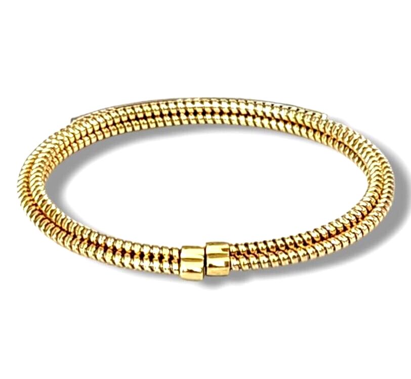 Gorgeous 18K Gold and Diamond Bracelet