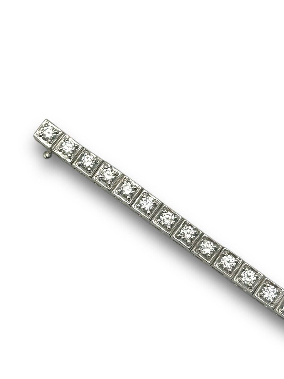 Vintage  18K White Gold  and Diamond Bracelet 4.0 Carats